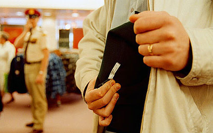 Theft, Fraud & Forgery Image of a Theft